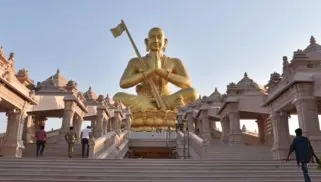 Statue of Equality, Muchintal